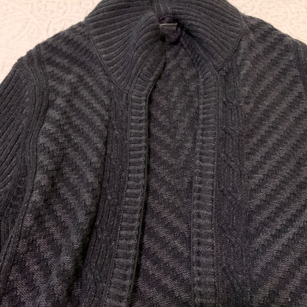 Long zipper sweater